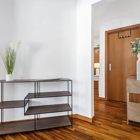 Locally By Homie * Funchal (Madeira)