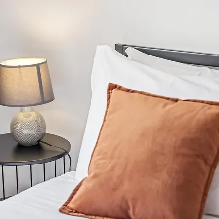 Lejlighed Locally By Homie