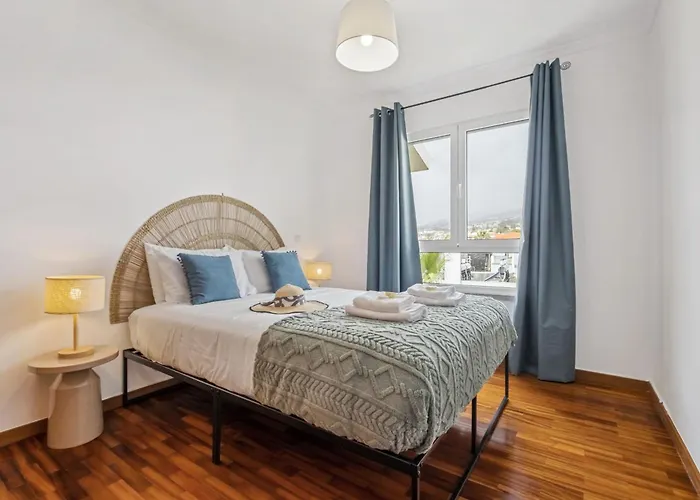 Locally By Homie Apartament *